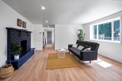 412 11th St, Loveland CO  80537-4828 exterior