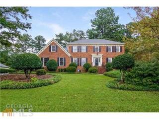2527 Settlers Ct, Lithonia, GA 30078-6734