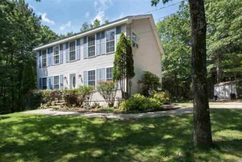 53 Grandview Rd, Milton, NH 03851-4559
