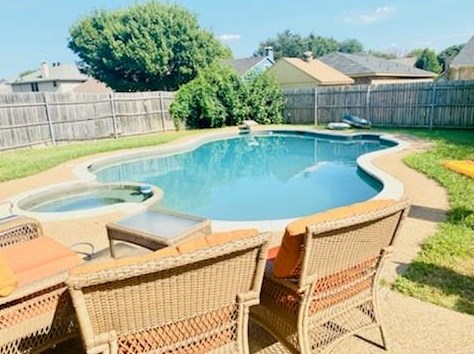1721 Spicewood Trl, Fort Worth, TX 76134-4983