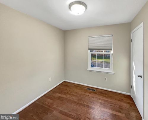 11926 Cotton Mill Dr, Woodbridge VA  22192-1508 exterior