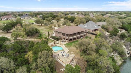 2011 Grn Wing, Granbury TX 76049-5576 exterior