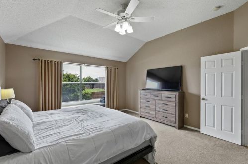 5601 Seafield Ln, Fort Worth TX  76135-2531 exterior