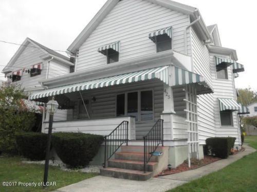 425 Hanover St, West Nanticoke, PA 18634-2701