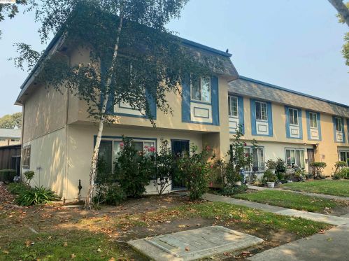 2517 Oliver Dr, Hayward, CA 94545-4126