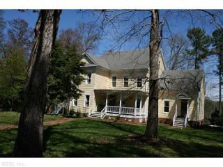 98 Shellbank Dr, Williamsburg, VA