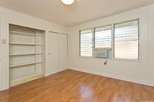 809 Ailuna St, Honolulu HI  96821-1760 exterior