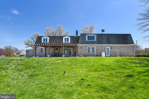 2735 Ritner Hwy, Carlisle PA  17015-9428 exterior