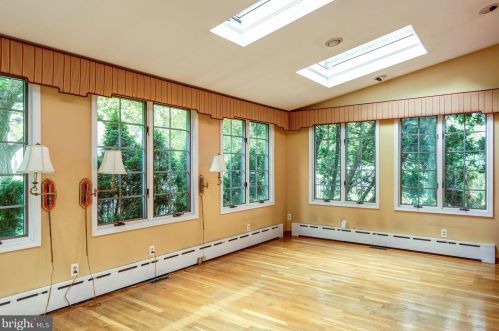 104 Treaty Elm Ln, Tavistock NJ 08033-3413 exterior