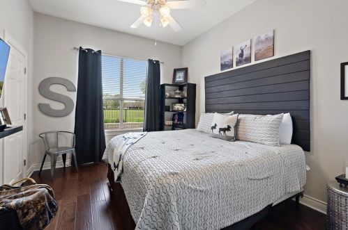 917 Biscayne, Austin TX 78734-4424 exterior