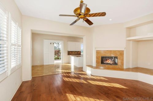 2217 David Pl, Carlsbad, CA 92008-6884