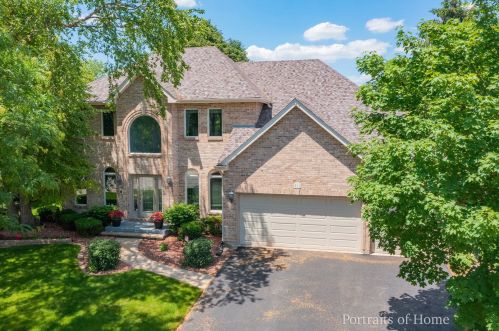 511 Connecticut Ave, Naperville, IL 60565-5378