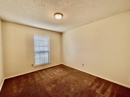 7208 Rdg Rd, Fort Worth TX  76133-7726 exterior