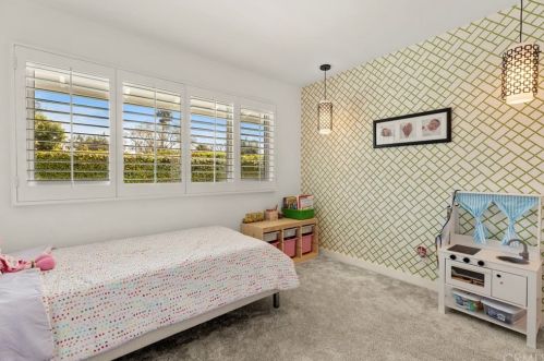 13912 Holt Ave, Santa Ana CA 92705-2664 exterior