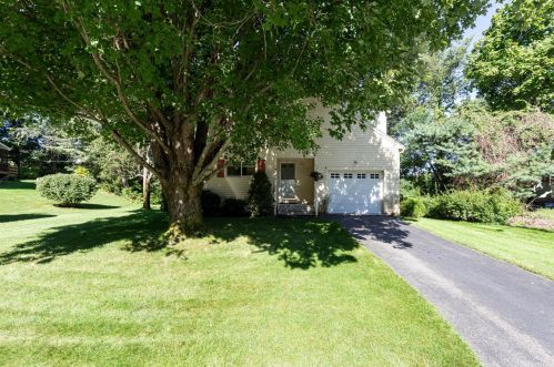 20 Carson Cir, Nashua, NH 03062-1400