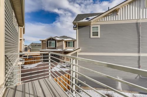 26198 Maple Dr, Aurora CO 80018 exterior