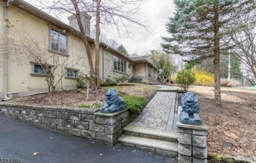 12 Derrygally Cir, Kinnelon, NJ 07405-3017