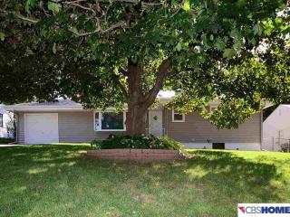 715 67th Ave, Omaha, NE 68106-1113
