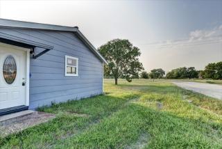 142 Marsha St, Waco TX  76705-5089 exterior