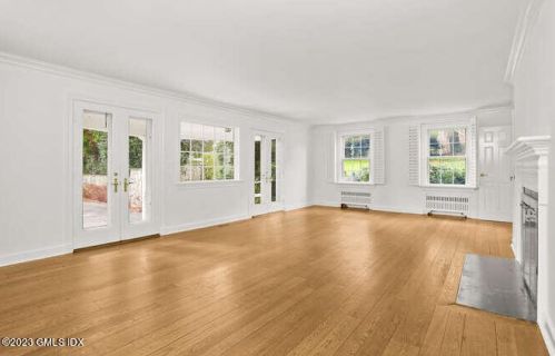 23 Bobolink Ln, Greenwich CT  06830-3801 exterior