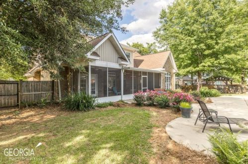 114 Vinings Place Dr, Warner Robins GA  31088-1503 exterior