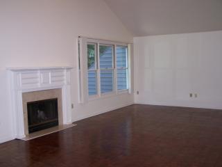 33 Fawn Ridge Ln, Wilton, CT 06897-4434