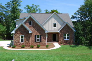 118 Laurel Rdg, Forsyth, GA 31029-8775