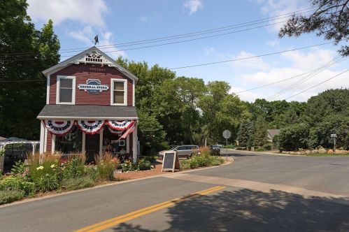 20735 Linwood Rd, Orono MN  55331-9387 exterior