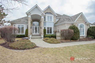 28984 Sky Crest Dr, Long Grove, IL 60060