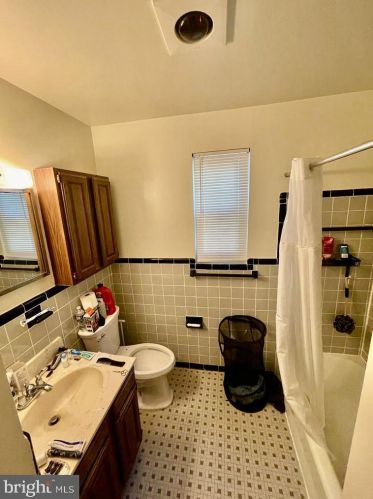 5212 Heming Ave, Springfield VA  22151-2939 exterior