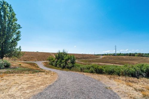 6256 Peakview Pl, Englewood CO 80111-4327 exterior