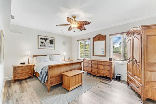5485 Errol Pl, Atlanta GA  30327-4871 exterior