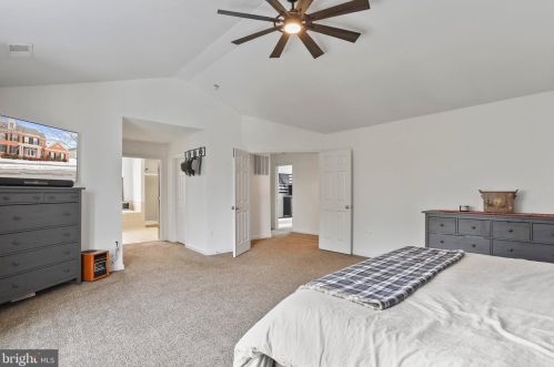 252 Prospect Hill Blvd, Charles Town WV  25414-5082 exterior