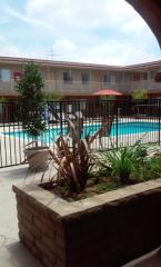 13607 Cordary Ave, Hawthorne CA  90250-0013 exterior