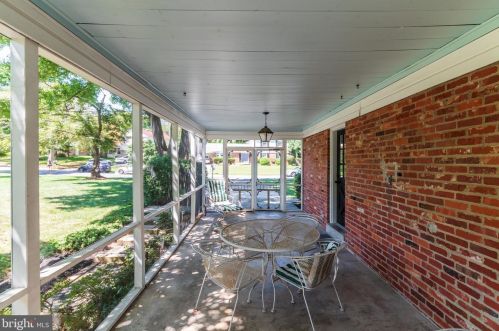 12811 Camellia Dr, Silver Spring MD 20906-3315 exterior