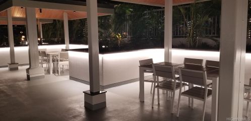 1631 Kapiolani Blvd, Honolulu HI  96814-4718 exterior