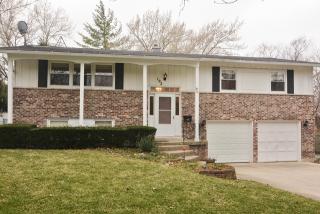 192 Rose St, Palatine, IL 60067-4937