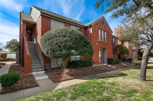 2306 Kenley St, Fort Worth, TX 76107-4938