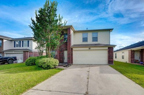 922 Crabapple Way, Richmond TX  77471-5884 exterior