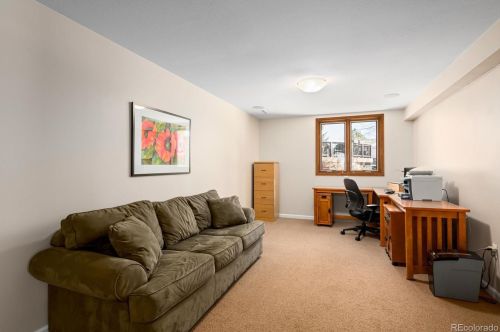 6068 Clinton Ct, Englewood CO 80111-5217 exterior