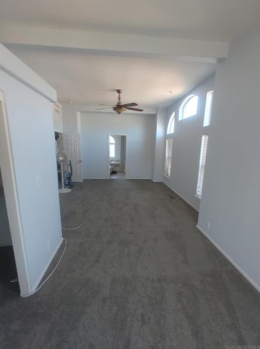 534 Rolling Hl Rd, Vista CA 92081-7513 exterior