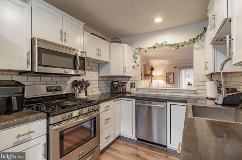 43 Chesapeake St, Lancaster PA  17602-4659 exterior