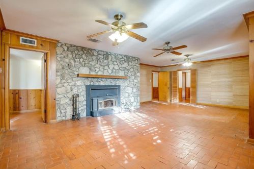 607 Clb Oak Dr, Fort Worth TX  76114-3346 exterior