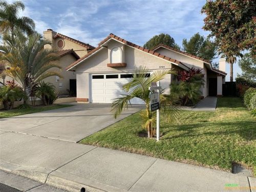 3744 Via Baldona, Oceanside, CA 92056-7216