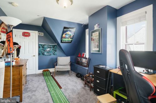 316 Washington Ave, Tavistock NJ 08033-3327 exterior