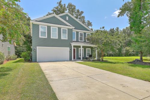 3912 Hanoverian Dr, Awendaw, SC 29429