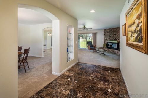 1109 Gem Ln, Ramona, CA 92065-3755
