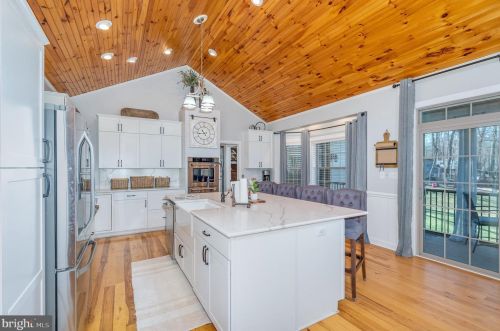 487 Vixen Ln, Gerrardstown WV  25420-4459 exterior