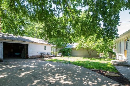 1618 6th Ave, Fort Worth TX  76104-4331 exterior