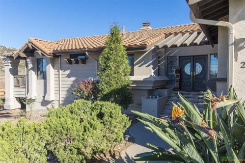 266 Woodmeadow Ln, Ramona, CA 92065-5038